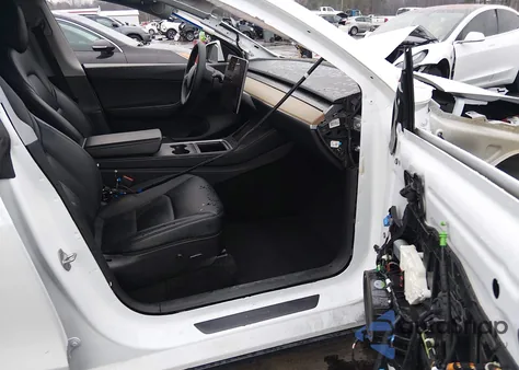 2022 Tesla Model Y Long Range Dual Motor All-Wheel Drive from USA, damaged, VIN 7SAYGDEE4NF386864